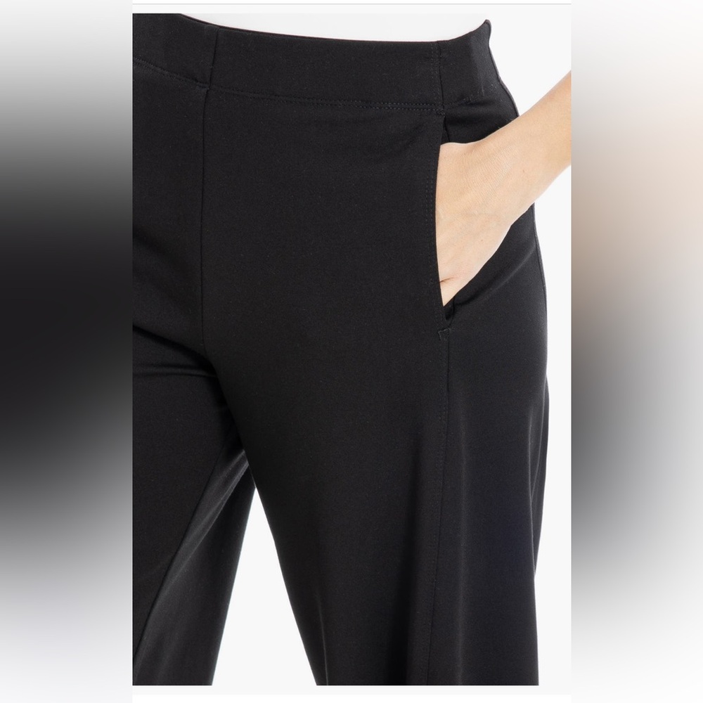MAX STUDIO LONDON
Ponte Barrel Leg Pants - Picture 5 of 12